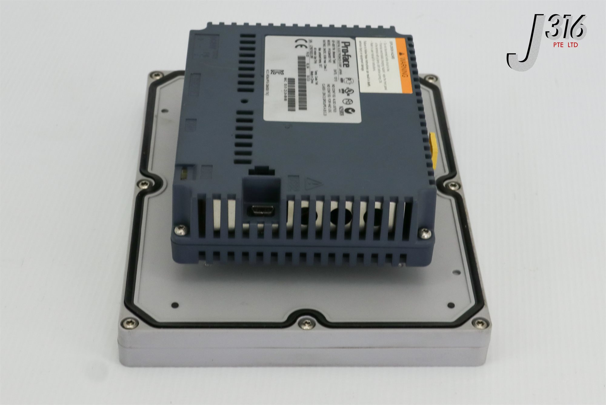 Calculateur moteur RENAULT HOM 7700861413 7700865809 BHXU